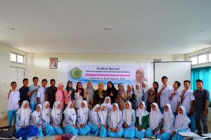 Read more about the article Kuliah Umum dengan Tema Perlindungan Keluarga Indonesia oleh Guru Besar Institut Pertanian Bogor