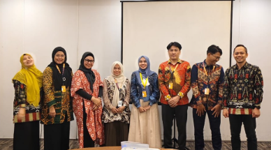 Dosen Farmasi FIK UMMAT Berkontribusi dalam RAKERNAS & PIT IAI 2025 di Makassar